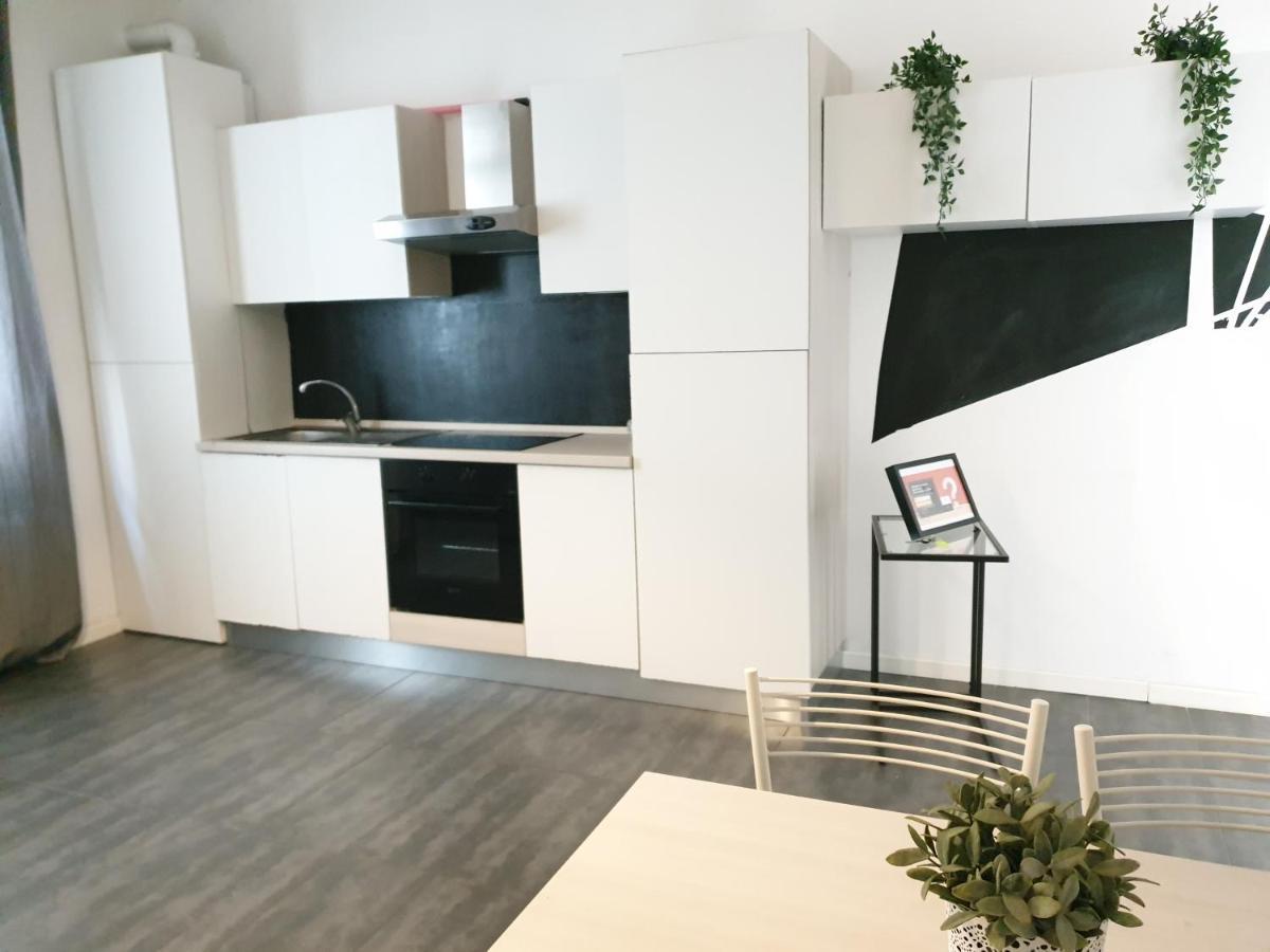 Aurora Apartman Milánó Kültér fotó